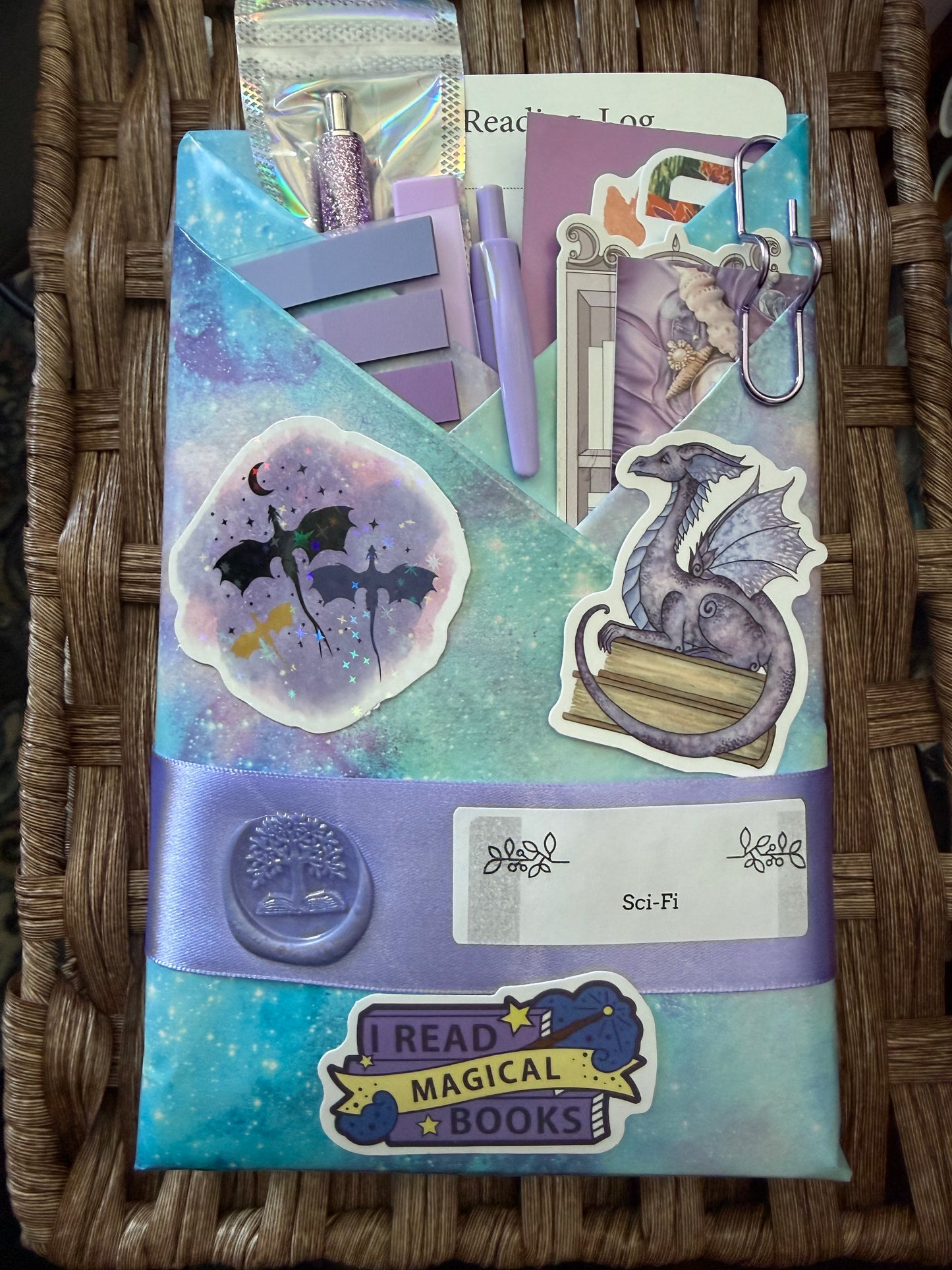 Hidden Story - Blind Date With A Book