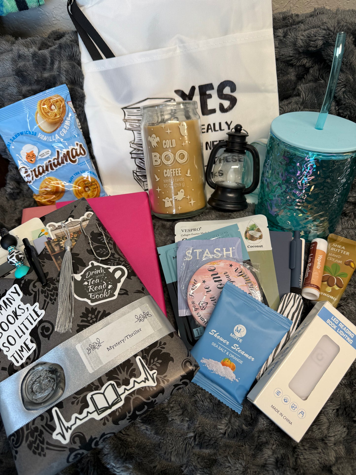 Cozy Comfort Collection - The Ultimate Reading Box